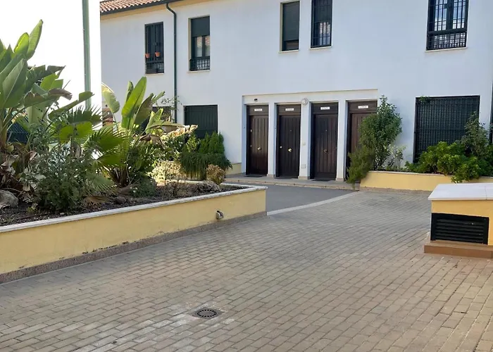 דירה Azahar Centre & Parking