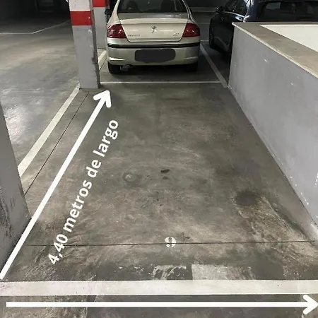 Azahar Centre & Parking * Cordoue
