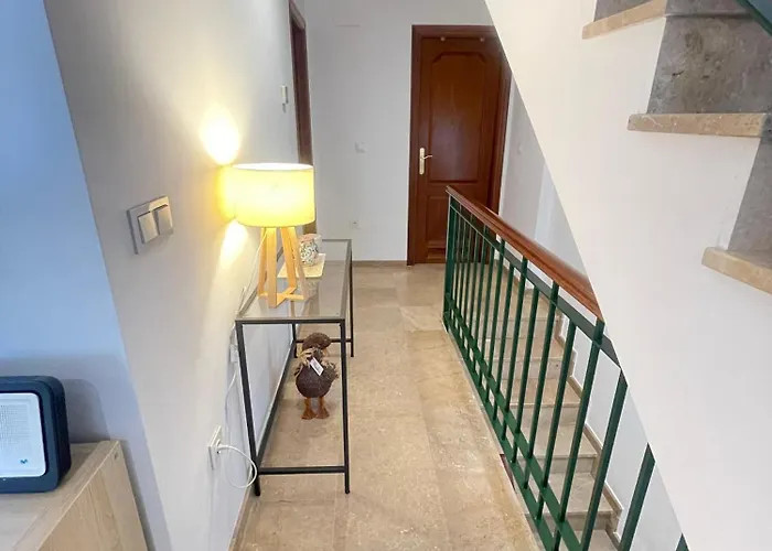 Azahar Centre & Parking *